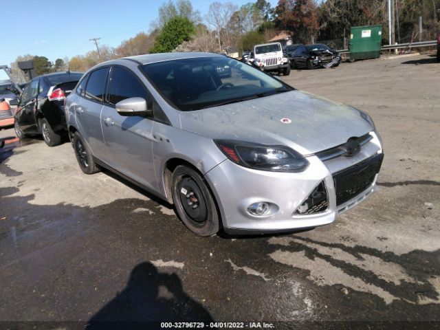 FORD FOCUS 2013 1fadp3f29dl349658