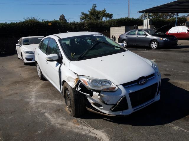 FORD FOCUS SE 2014 1fadp3f29el294632