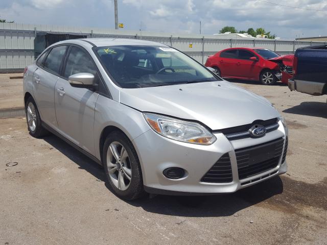 FORD FOCUS SE 2014 1fadp3f29el415000