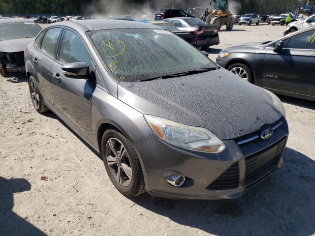 FORD FOCUS SE 2014 1fadp3f29el426319