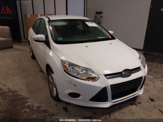 FORD FOCUS 2014 1fadp3f29el437529