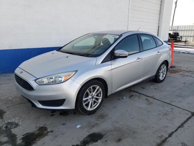 FORD FOCUS SE 2015 1fadp3f29fl203117