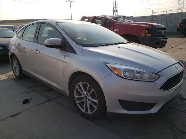 FORD FOCUS SE 2015 1fadp3f29fl205661