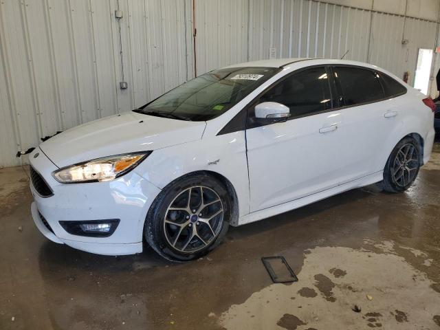 FORD FOCUS SE 2015 1fadp3f29fl220161