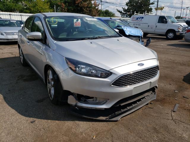 FORD FOCUS SE 2015 1fadp3f29fl229670