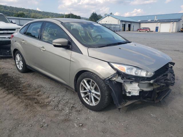 FORD FOCUS SE 2015 1fadp3f29fl233721