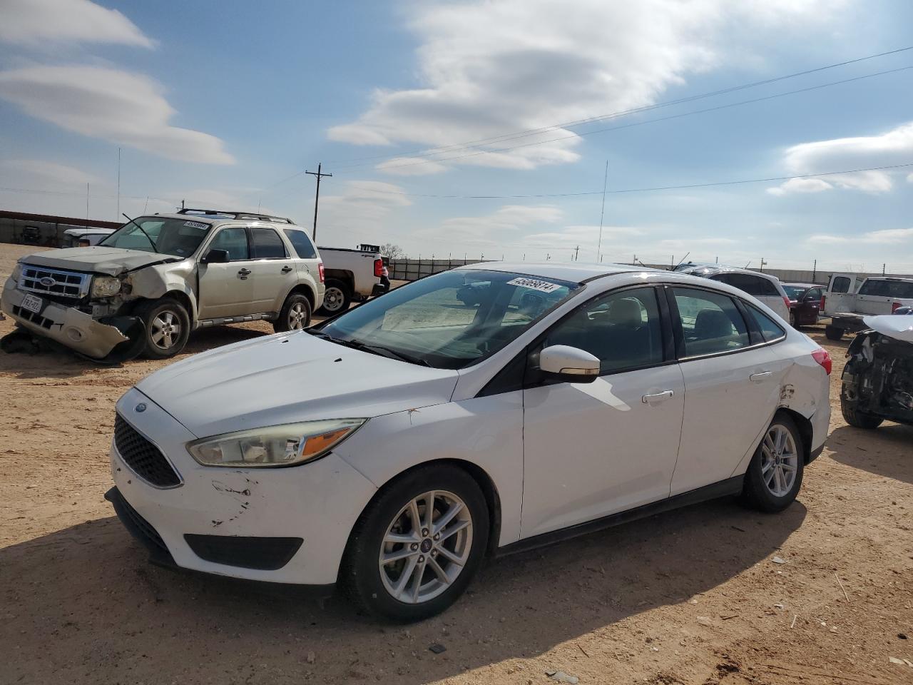 FORD FOCUS 2015 1fadp3f29fl240961