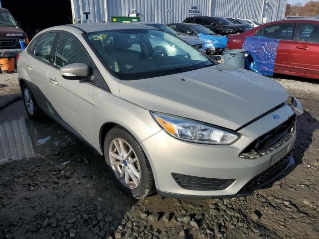 FORD FOCUS SE 2015 1fadp3f29fl258926