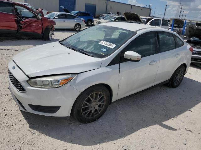 FORD FOCUS SE 2015 1fadp3f29fl311186