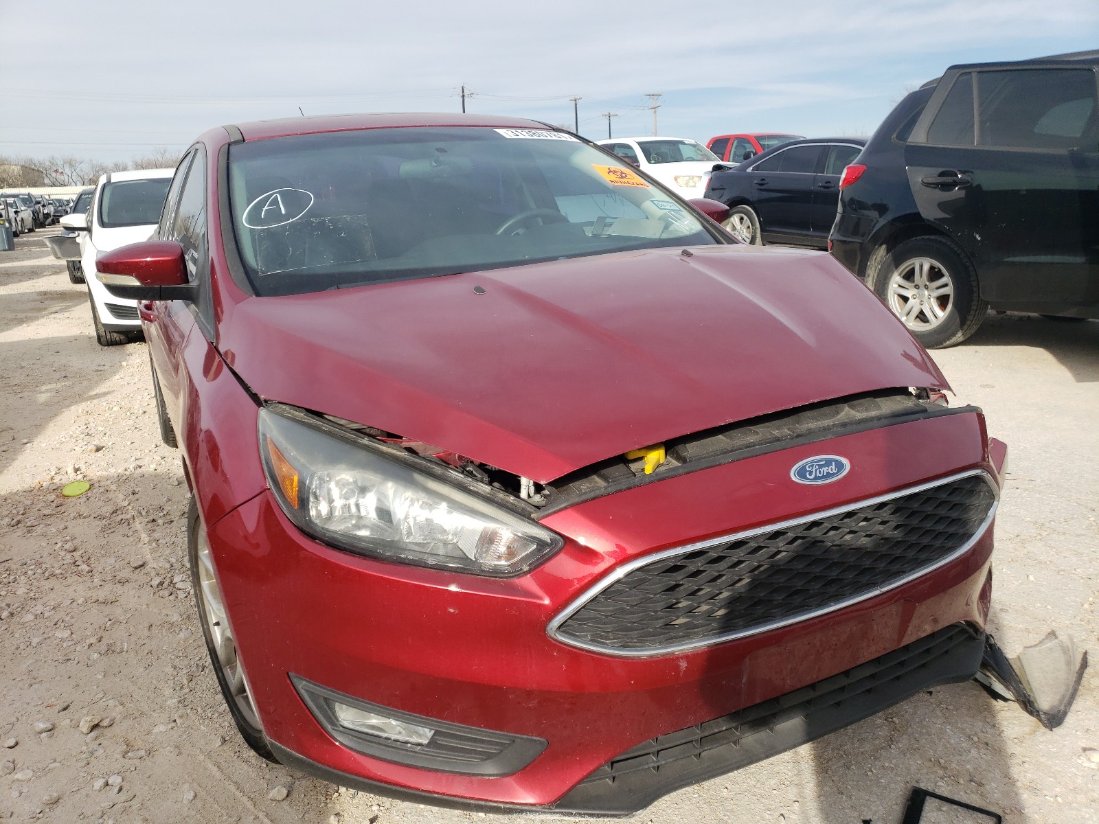 FORD FOCUS SE 2015 1fadp3f29fl323547