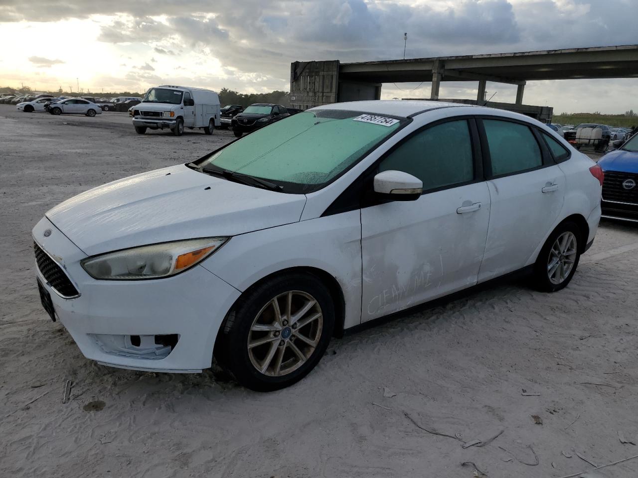 FORD FOCUS 2015 1fadp3f29fl335083