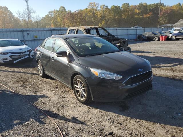 FORD FOCUS SE 2015 1fadp3f29fl382937