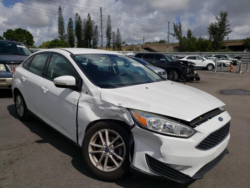 FORD FOCUS SE 2016 1fadp3f29gl249807