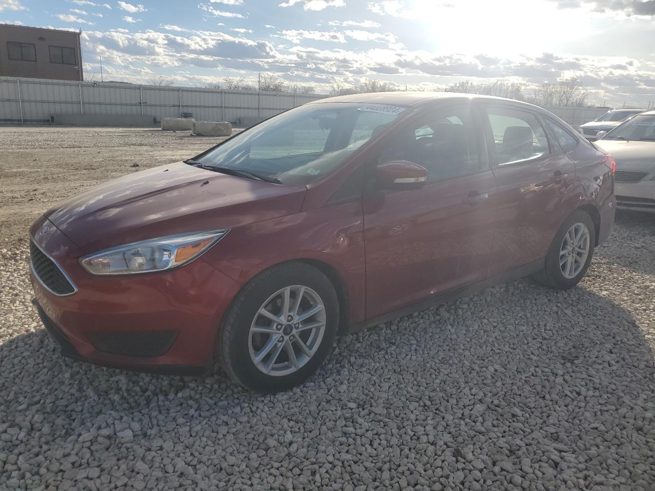 FORD FOCUS 2017 1fadp3f29hl325043