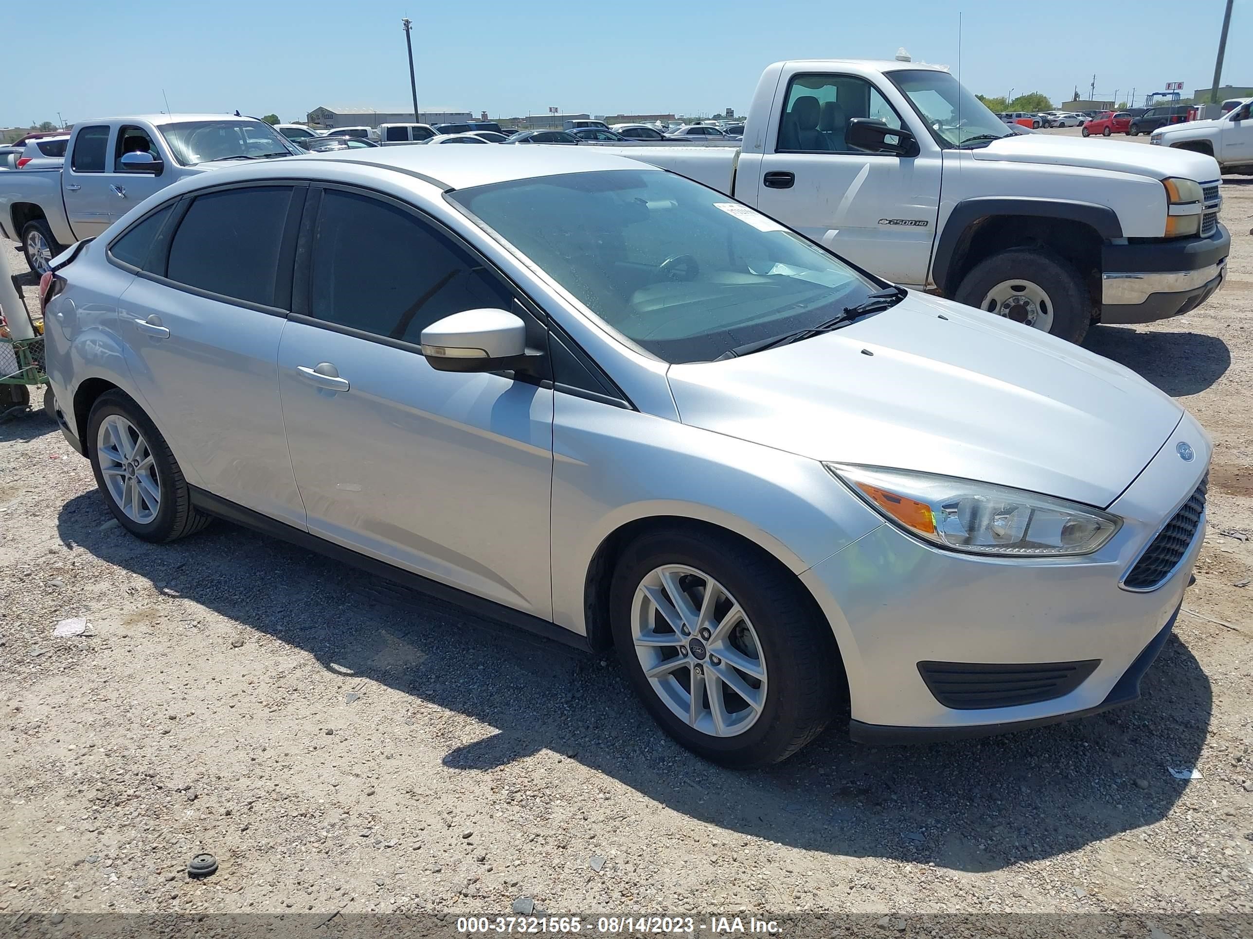 FORD FOCUS 2017 1fadp3f29hl341520