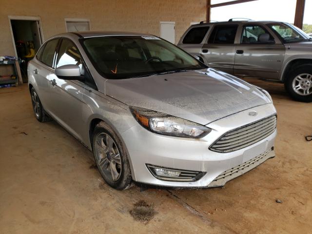 FORD FOCUS SE 2018 1fadp3f29jl214417