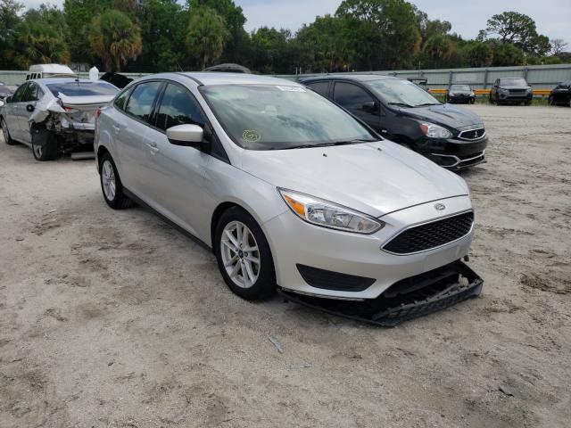 FORD FOCUS SE 2018 1fadp3f29jl251421