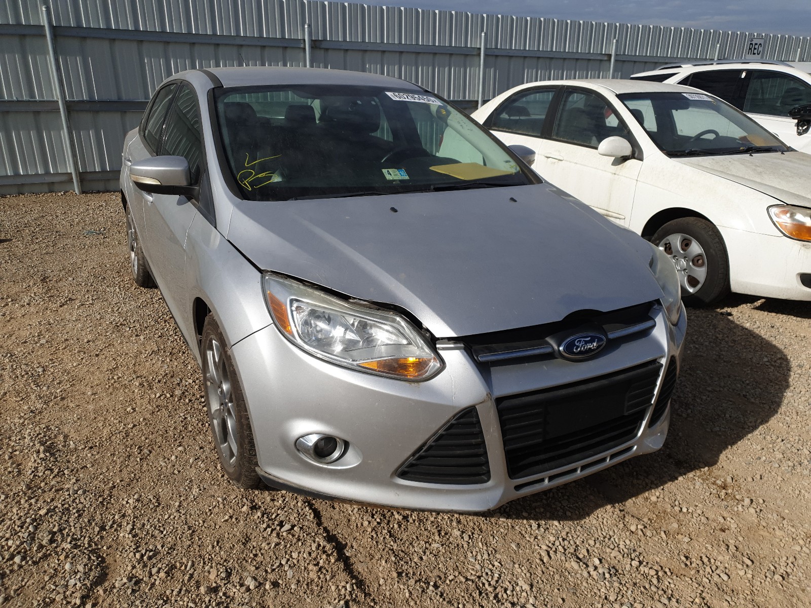 FORD FOCUS SE 2013 1fadp3f2xdl205066