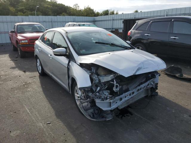 FORD FOCUS SE 2015 1fadp3f2xfl258675