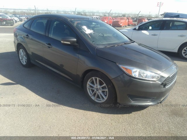 FORD FOCUS 2017 1fadp3f2xhl326492