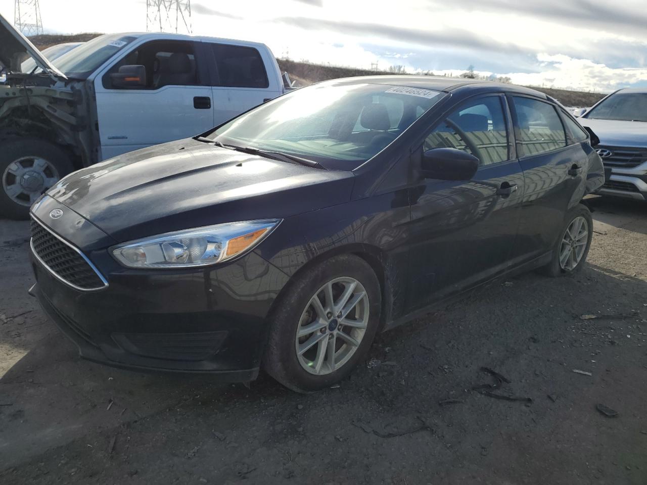 FORD FOCUS 2018 1fadp3f2xjl218136