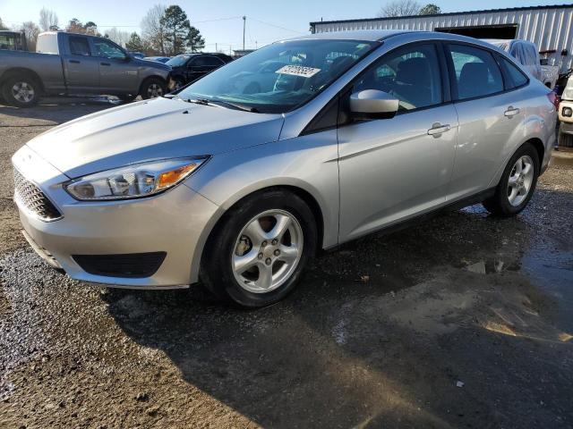 FORD FOCUS SE 2018 1fadp3f2xjl218427