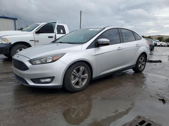 FORD FOCUS SE 2016 1fadp3fe0gl395832