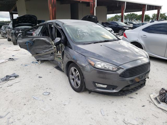 FORD FOCUS SE 2018 1fadp3fe0jl201596