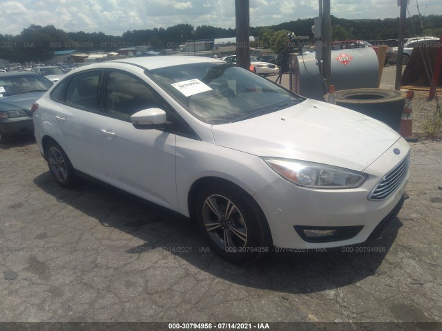 FORD FOCUS 2017 1fadp3fe1hl306111