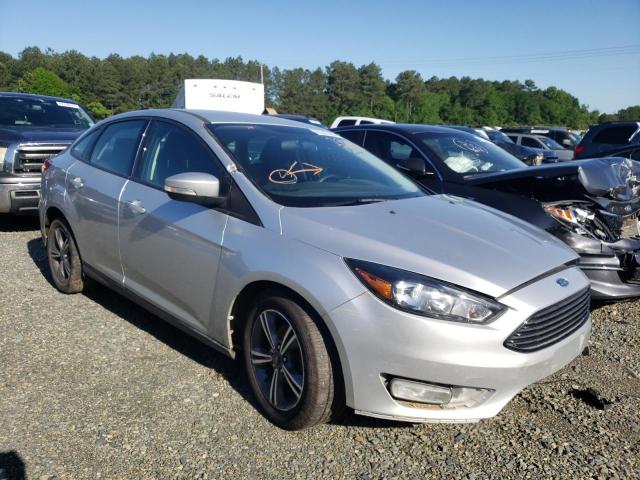 FORD FOCUS SE 2017 1fadp3fe2hl274432