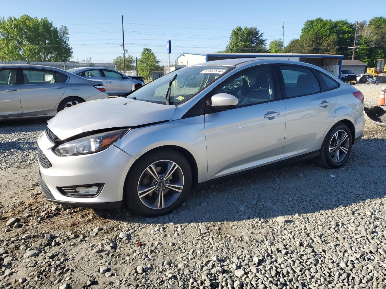 FORD FOCUS 2018 1fadp3fe2jl221168