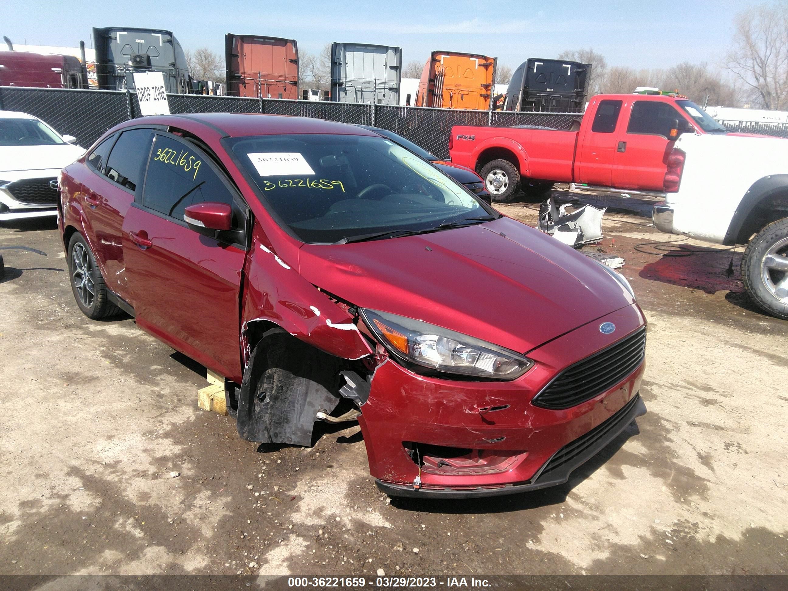 FORD FOCUS 2017 1fadp3fe3hl277775