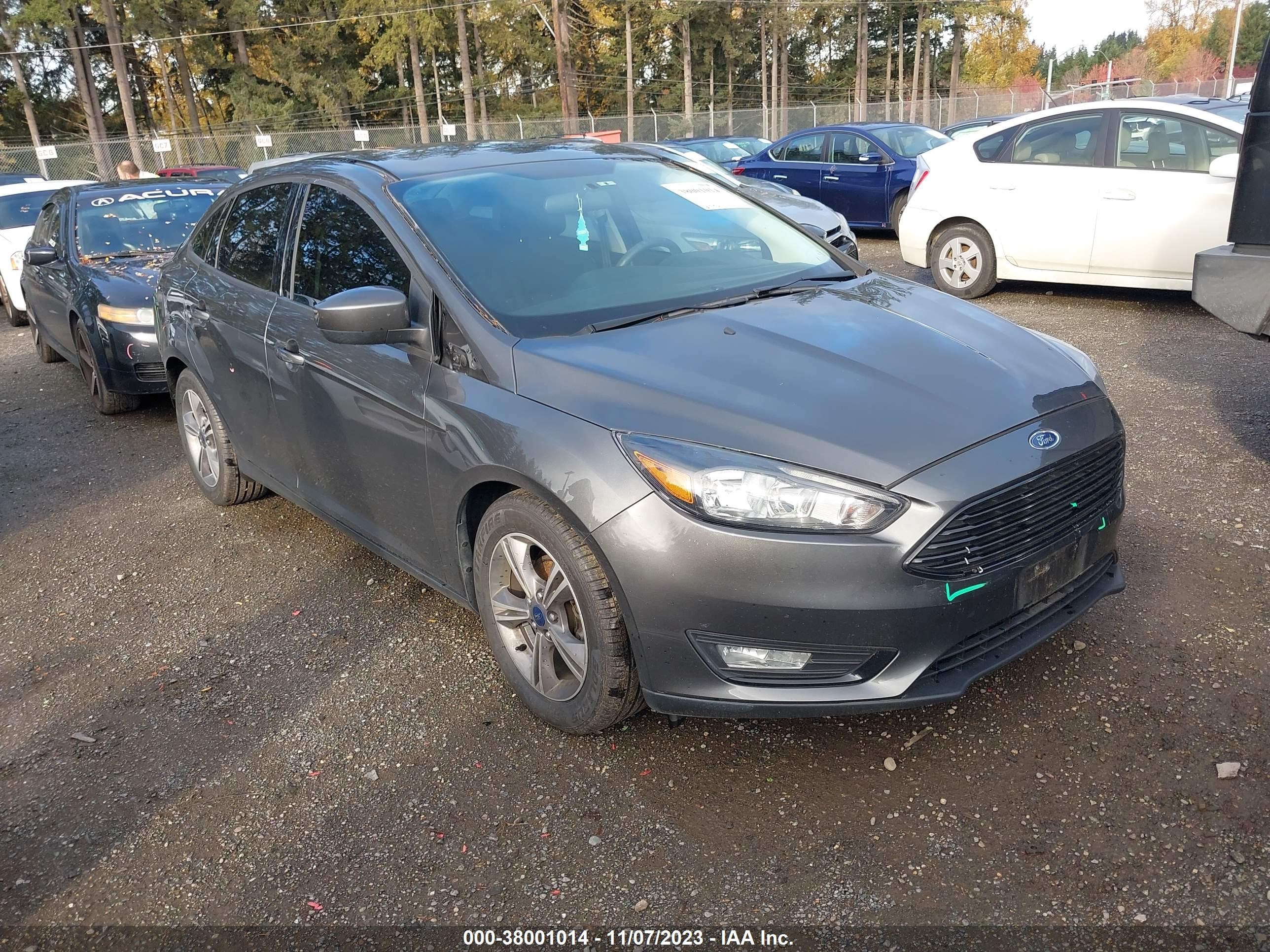 FORD FOCUS 2018 1fadp3fe3jl266653