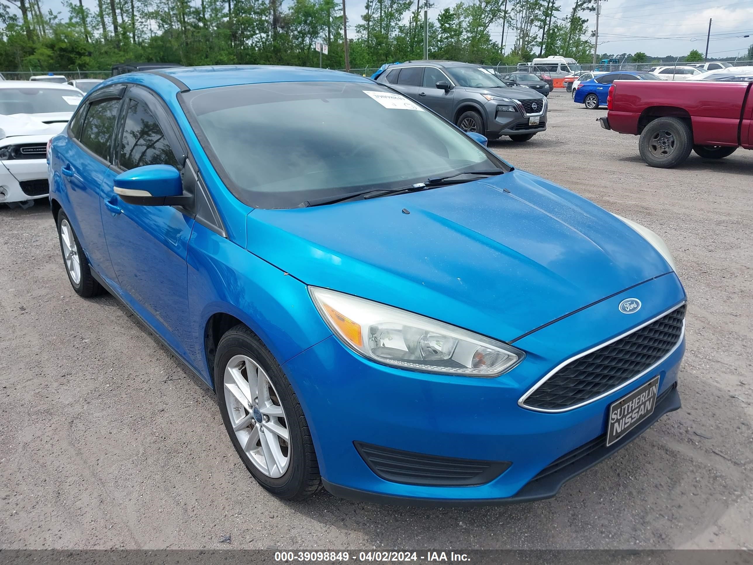 FORD FOCUS 2015 1fadp3fe4fl272730