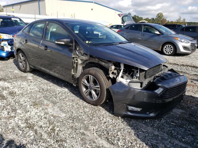 FORD FOCUS SE 2017 1fadp3fe4hl281902