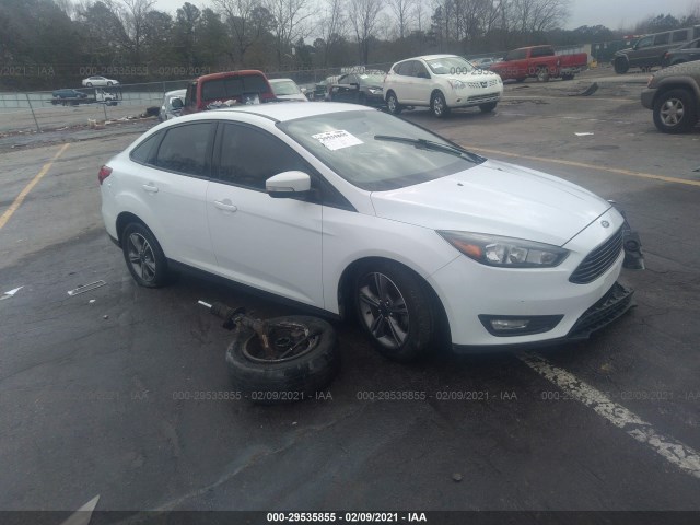 FORD FOCUS 2017 1fadp3fe4hl294102