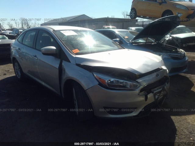 FORD FOCUS 2018 1fadp3fe5jl220208