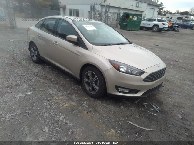 FORD FOCUS 2018 1fadp3fe5jl284197