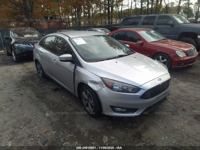 FORD FOCUS 2017 1fadp3fe6hl295512