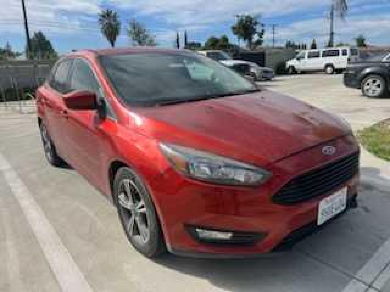 FORD FOCUS 2018 1fadp3fe6jl268977