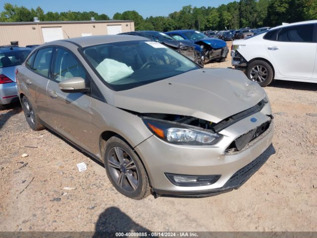 FORD FOCUS 2017 1fadp3fe7hl274474