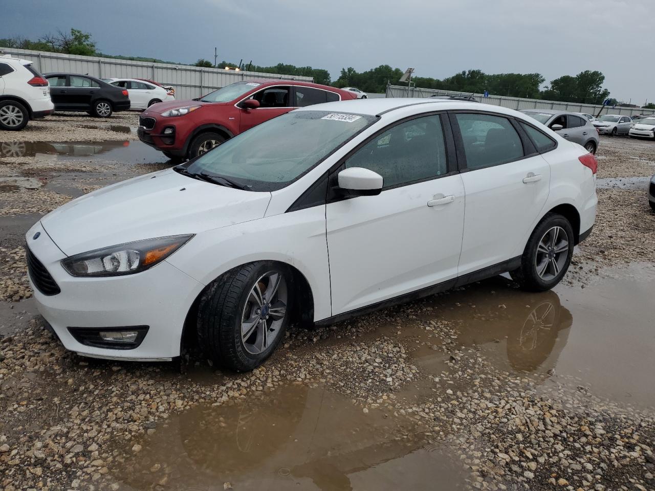 FORD FOCUS 2018 1fadp3fe7jl223398