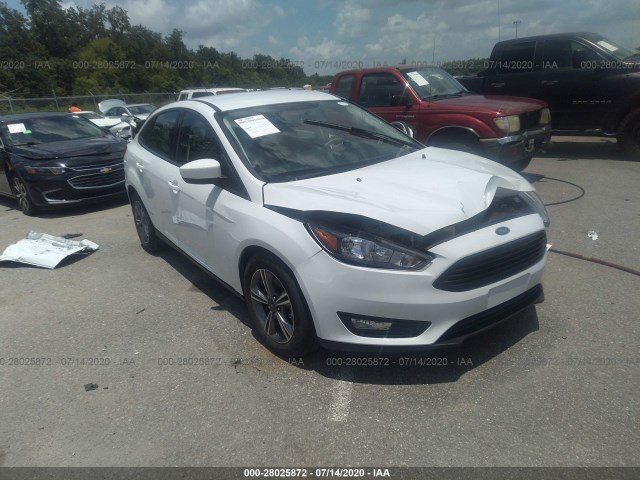 FORD FOCUS 2018 1fadp3fe8jl265675