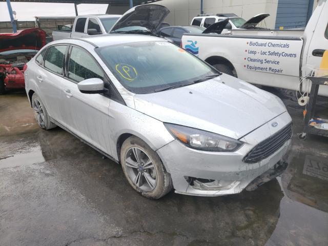 FORD FOCUS SE 2018 1fadp3fexjl217143