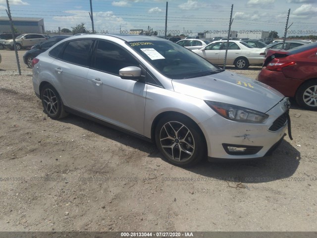 FORD FOCUS 2017 1fadp3h20hl260032