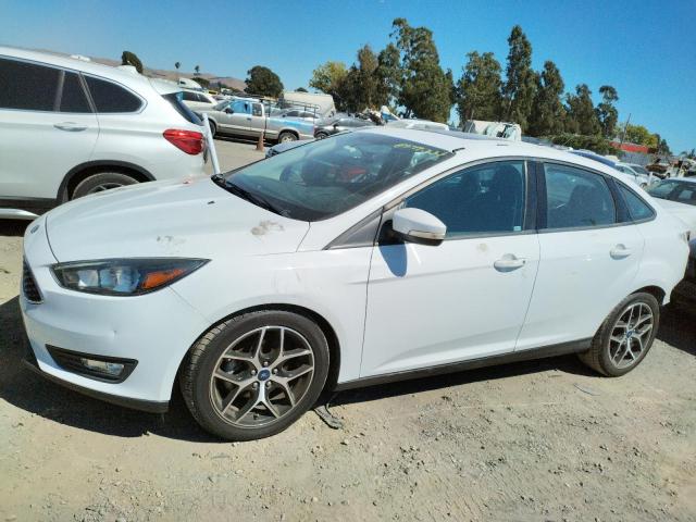 FORD FOCUS SEL 2018 1fadp3h23jl304577