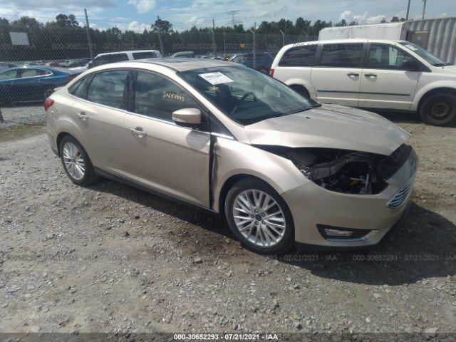 FORD FOCUS 2017 1fadp3j26hl322379