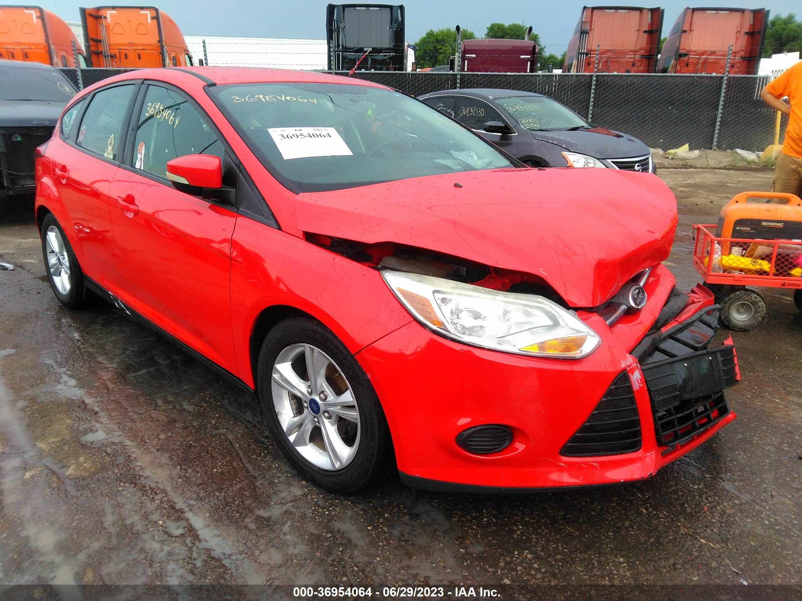 FORD FOCUS 2014 1fadp3k20el284061