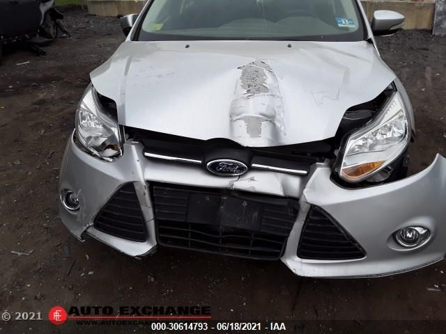 FORD FOCUS 2014 1fadp3k20el424514