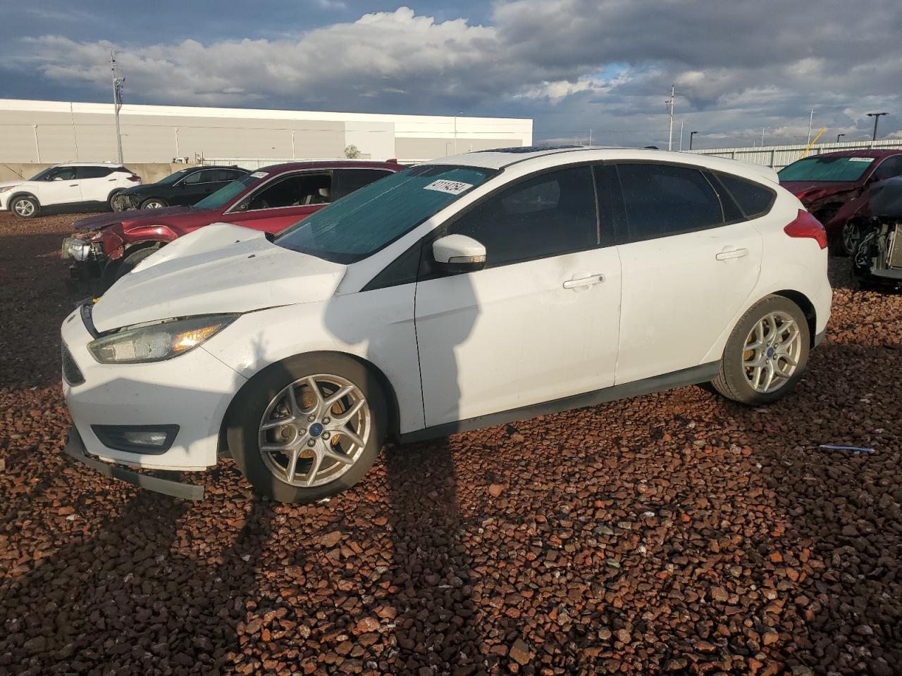 FORD FOCUS 2015 1fadp3k20fl327217